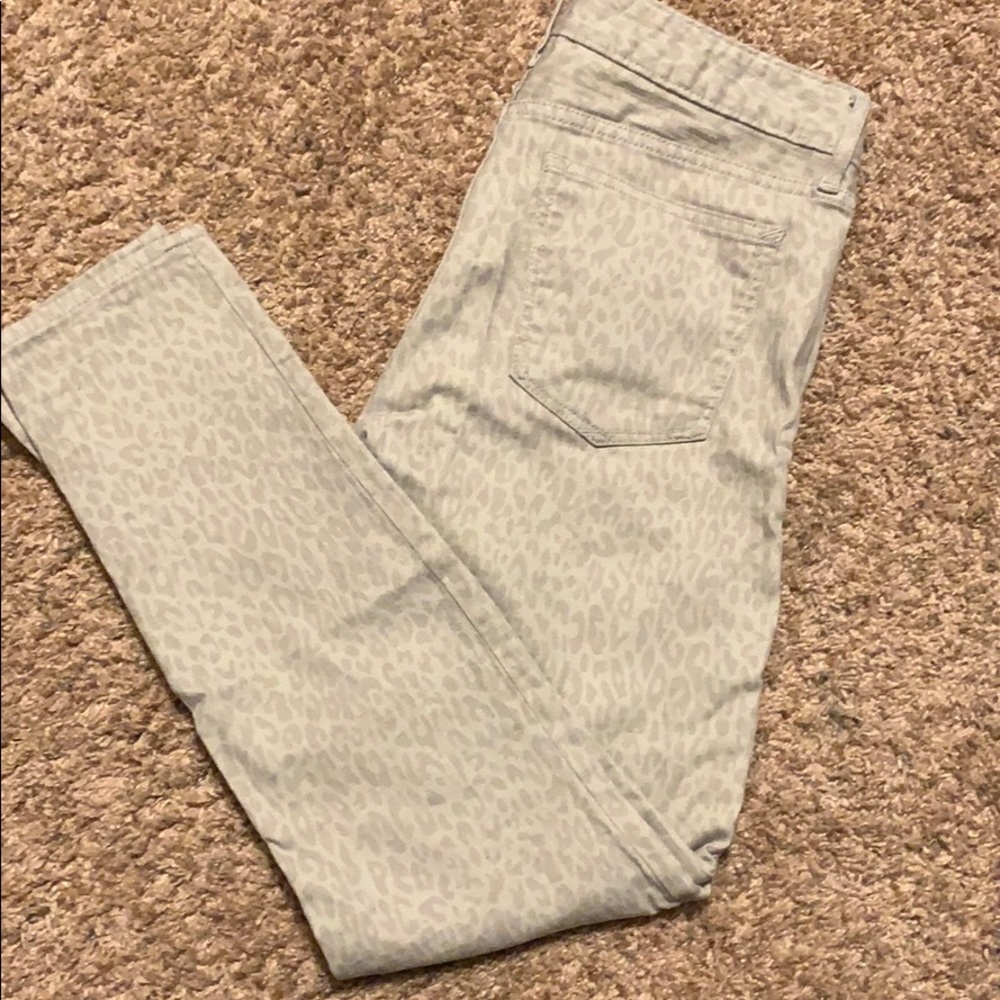 GAP - Leopard print - Khaki pants